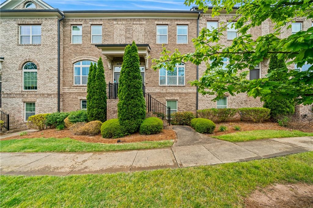 7536 Highlands Point, Atlanta, GA 30328 | Compass