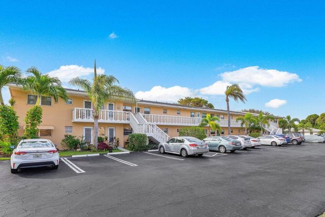 $119,000 | 2132 Northeast 1st Way, Unit 204 | Boynton Beach