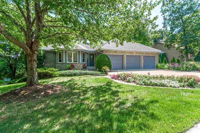 $625,000 | 722 Pleasant Oak Drive | Autumn Woods Fairway