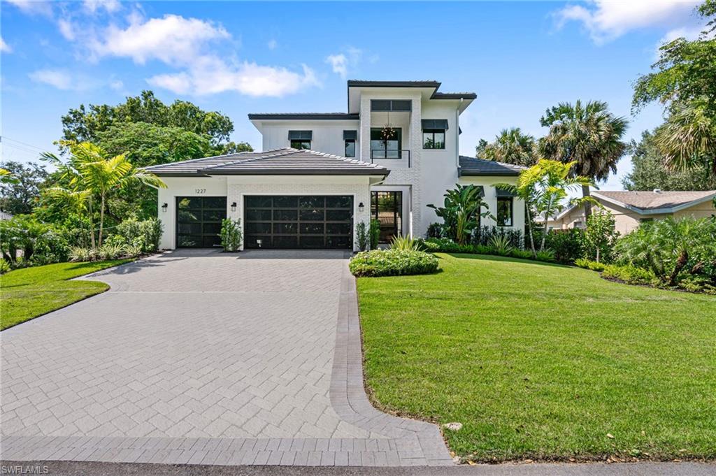 View of front of home with a front yard