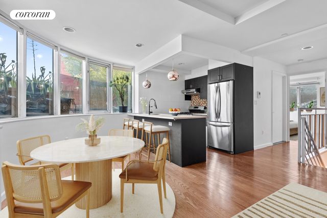 $799,000 | 117 Kingsland Avenue, Unit 1A | Williamsburg