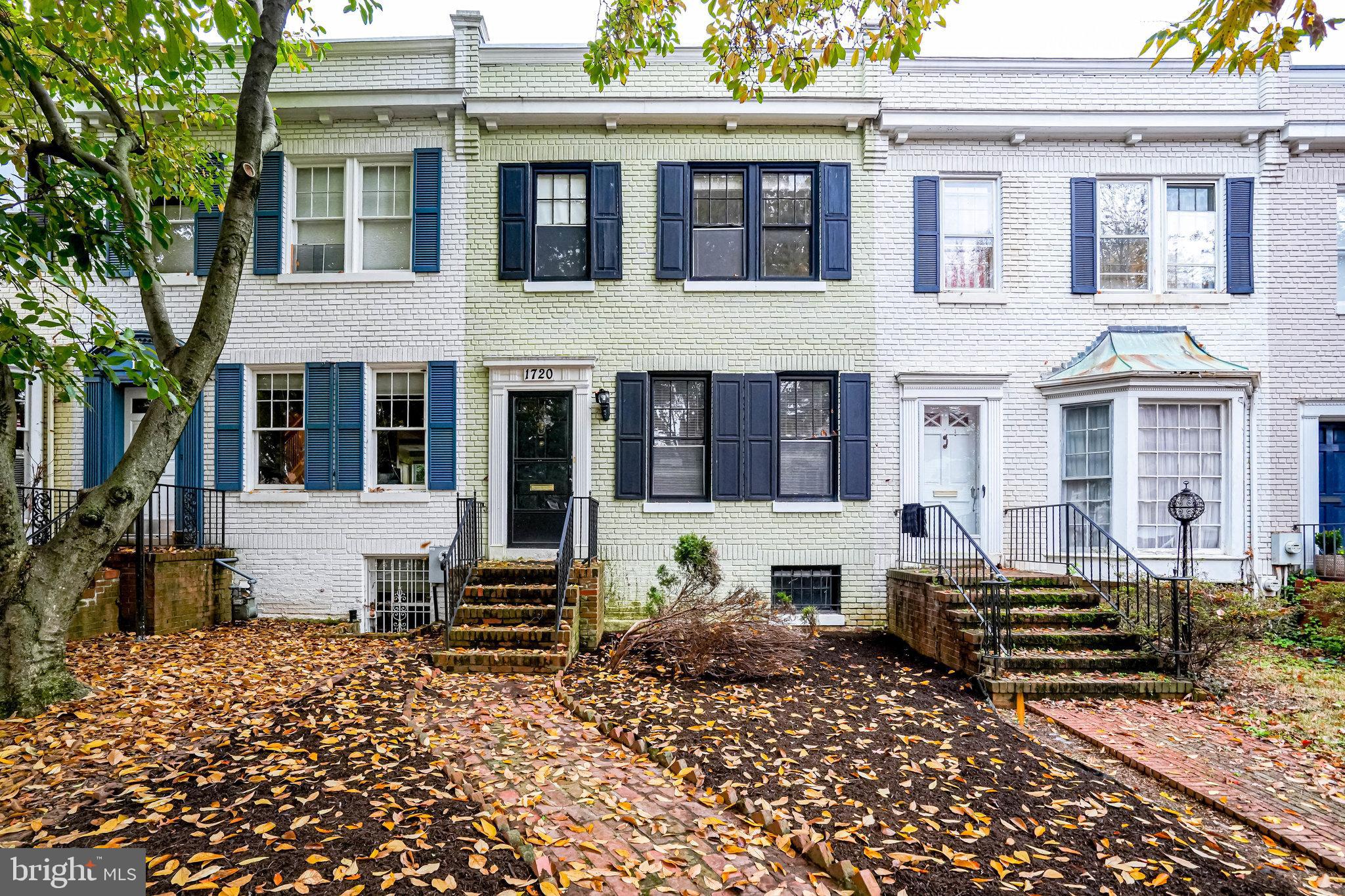 a view of a house with a lounge chair