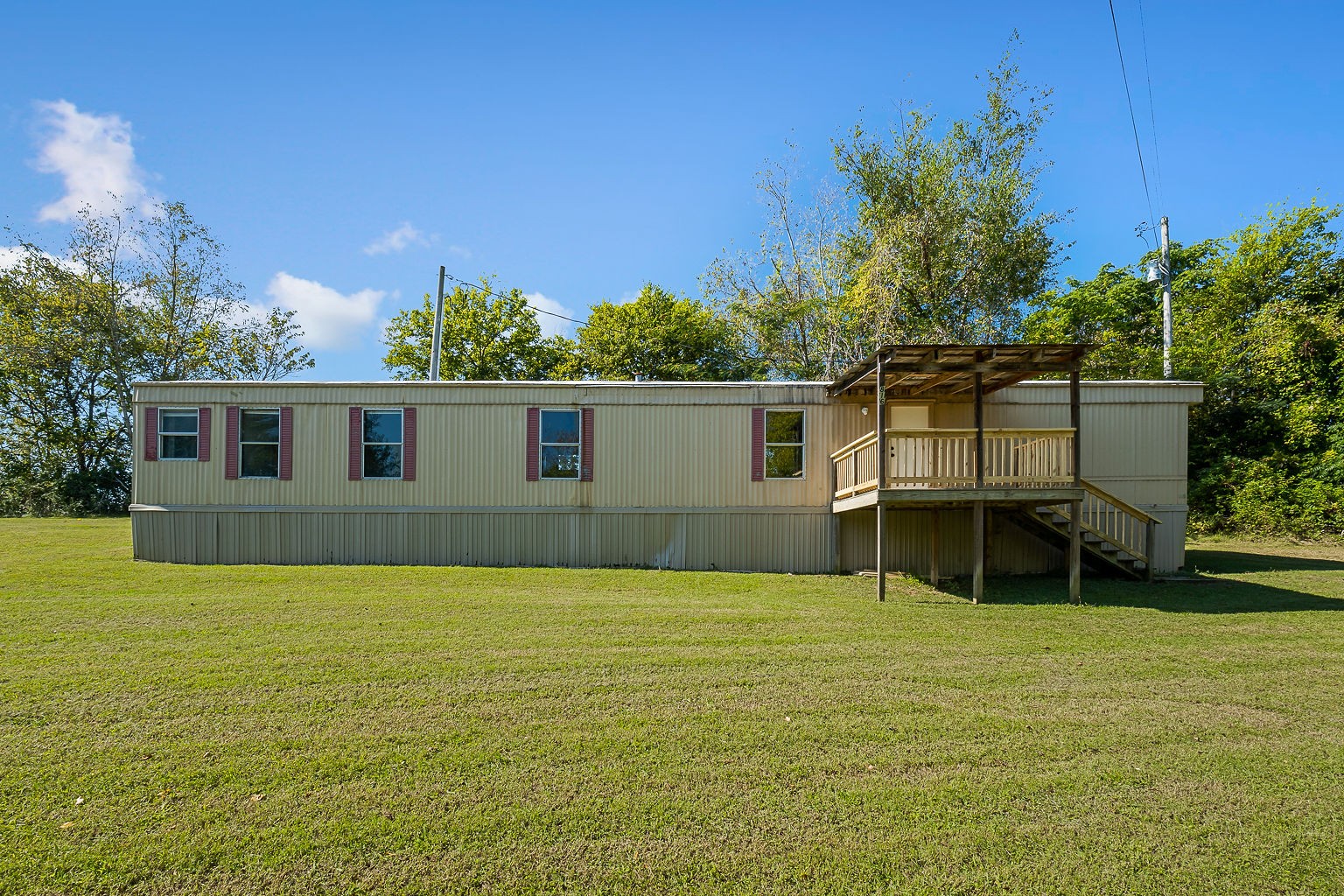 2816 McCoinsville Road, Gainesboro, TN 38562