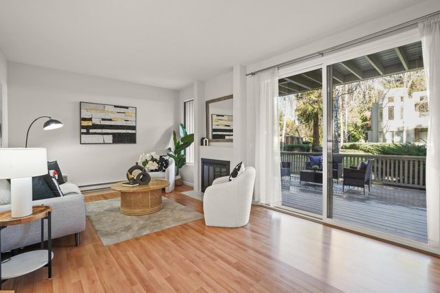 $1,250,000 | 928 Wright Avenue, Unit 1005 | Moffett Boulevard