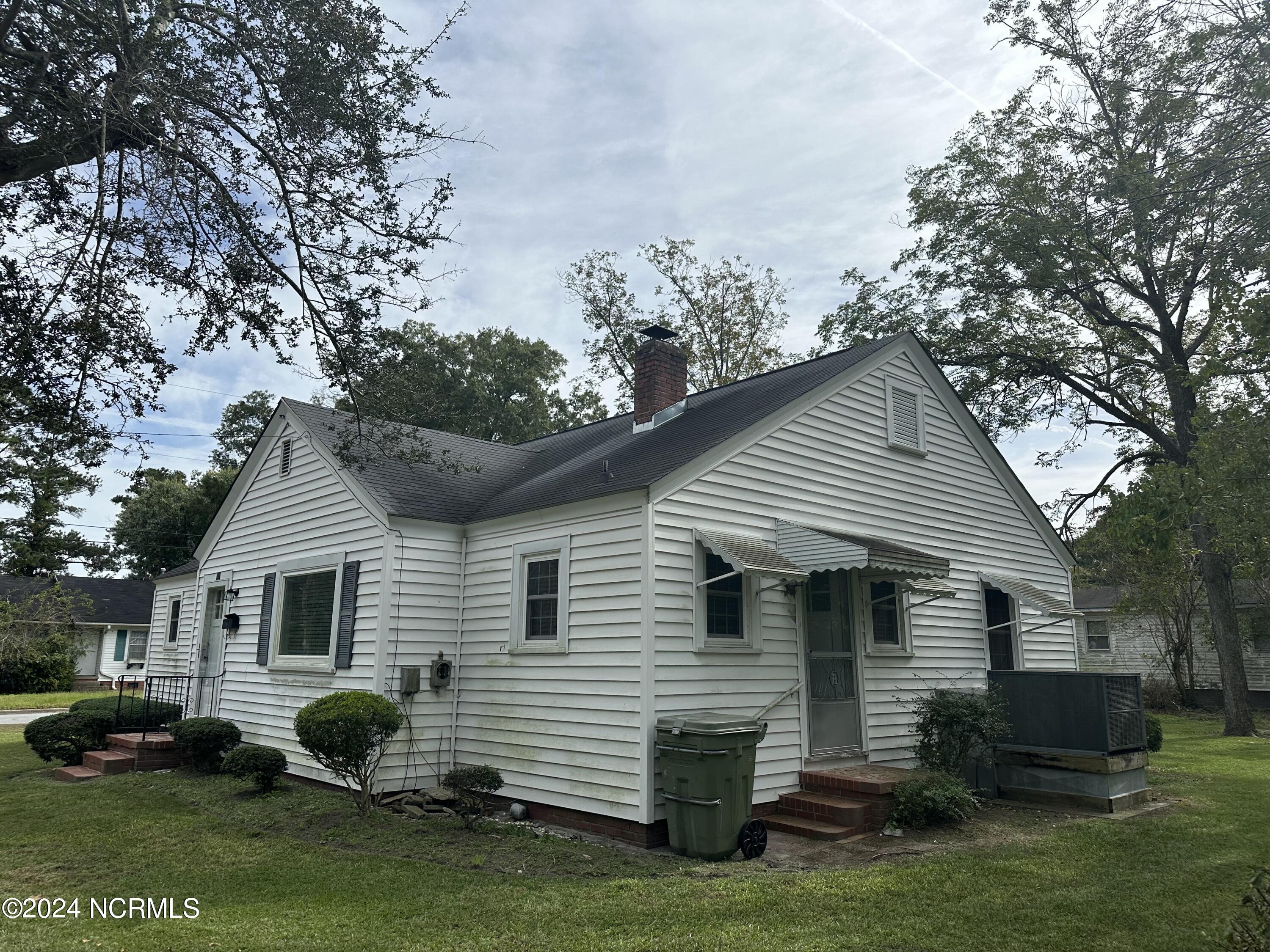 Front side house