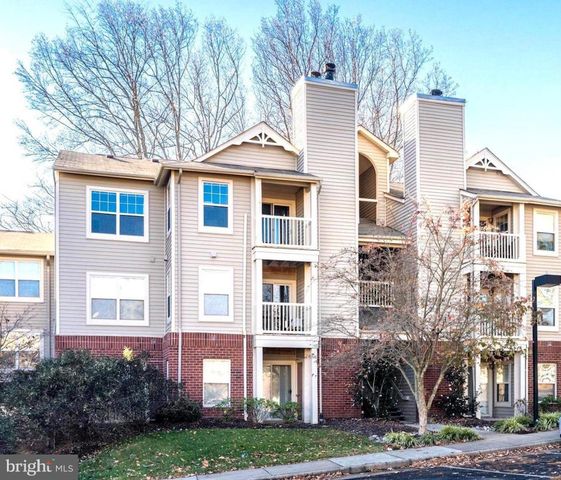 $285,000 | 1783 Jonathan Way, Unit 1783I | Parc Reston