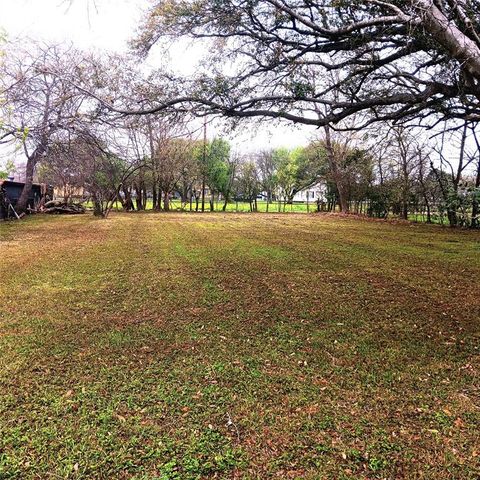 $30,000 | 114 1st Avenue North | Texas City