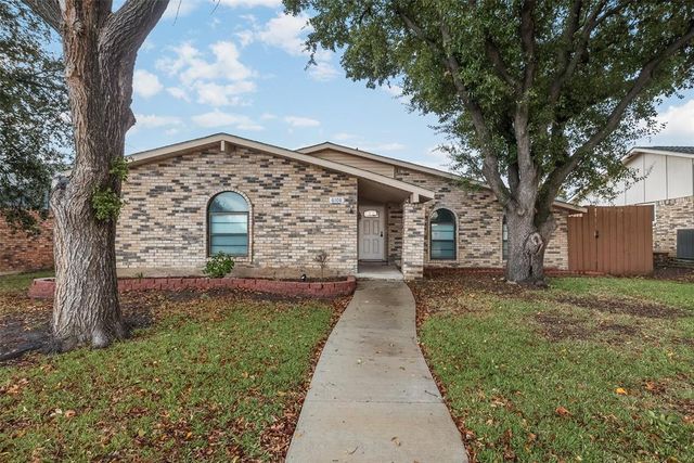 $384,900 | 6108 Jennings Drive | The Colony