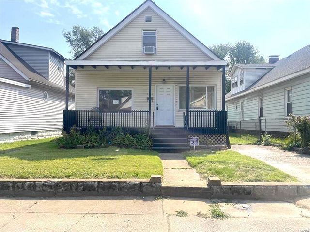 $1,300 | 2236 Lee Avenue | Granite City