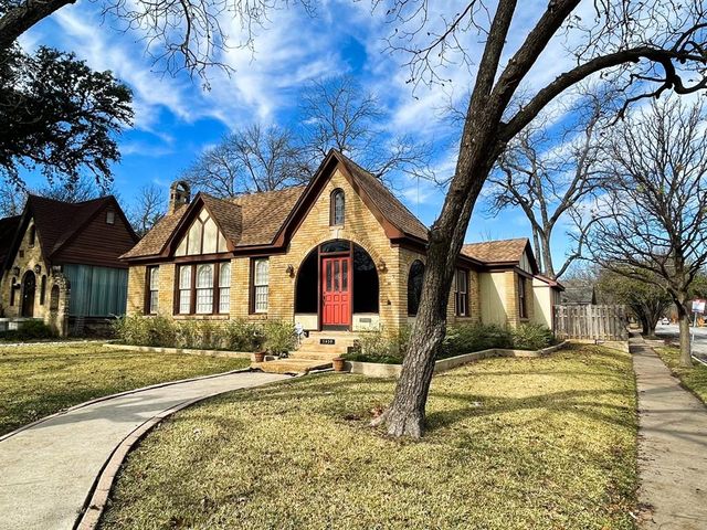 $799,000 | 5459 Monticello Avenue | Greenland Hills