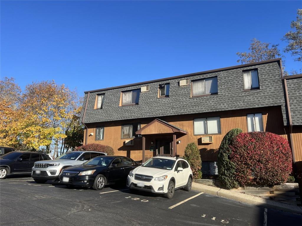 View of townhome / multi-family property