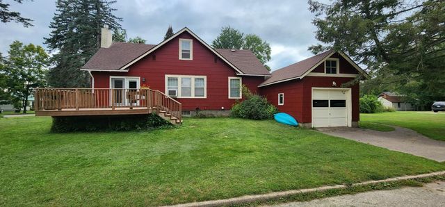 $215,000 | 604 3rd Street Northwest | Aitkin