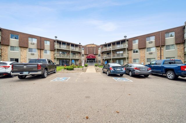 $109,900 | 2005 East 122nd Street, Unit A23 | Burnsville