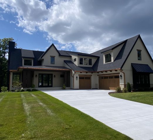 $3,635,000 | 18525 8th Avenue North | Plymouth