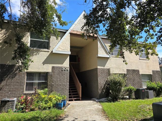 $1,500 | 304 Whitehall Court, Unit 114 | Lowry Park North