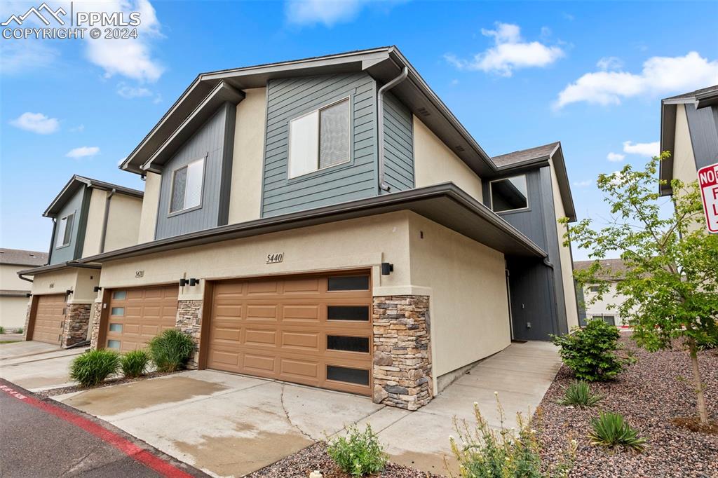 a house view with a outdoor space