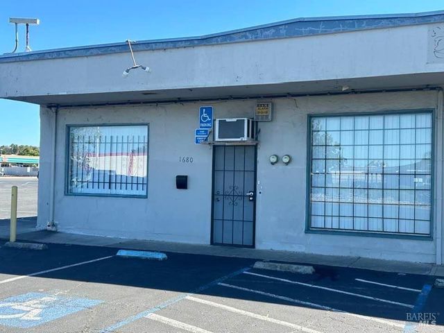 $1,500 | 1680 Broadway | West Vallejo