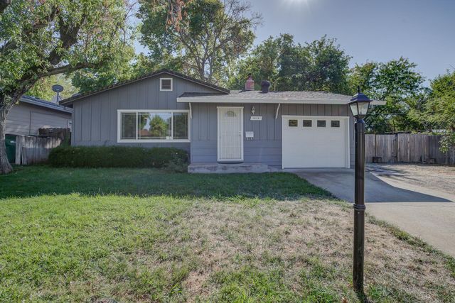 $299,000 | 1879 Pinon Avenue | Cascade