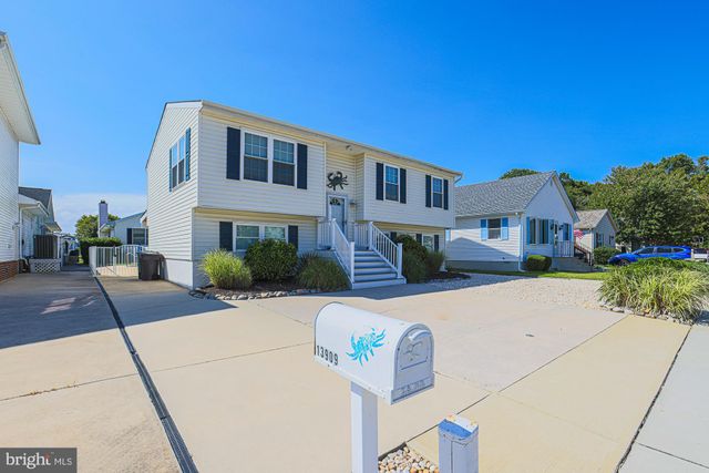 $729,990 | 13909 North Ocean Road | Ocean City