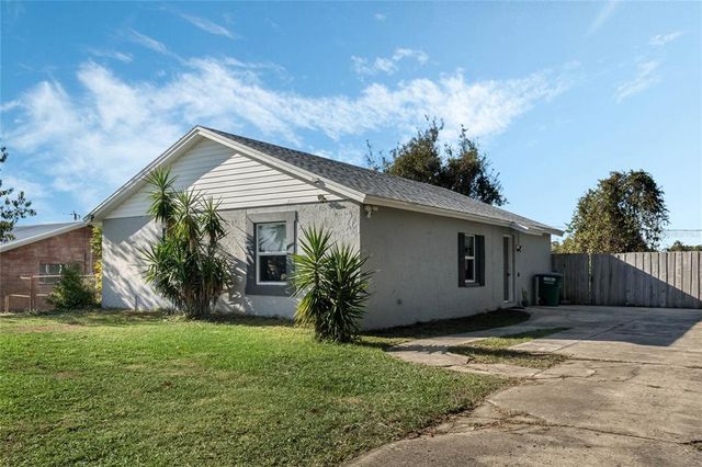 $287,000 | 610 Nardello Drive | Deltona Lakes