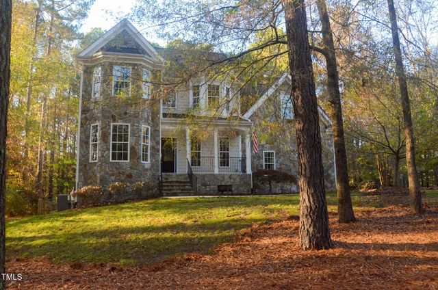 $650,000 | 5001 Davis Creek Drive | Mial Plantation