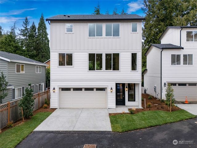 $1,079,000 | 15409 50th Place West | North Lynnwood