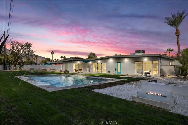 $1,100,000 | 3573 East Camino Rojos | El Rancho Vista Estates