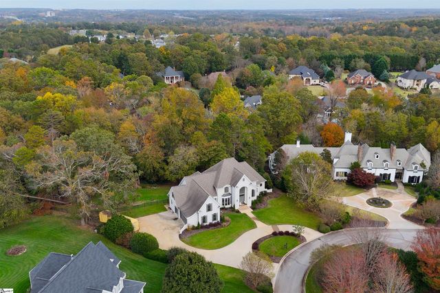 $1,635,000 | 18 Greenlee Hill Court