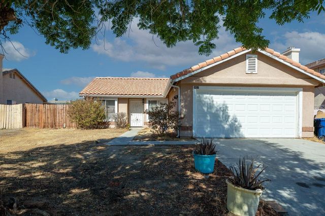 $425,000 | 3057 Viana Drive | Palmdale