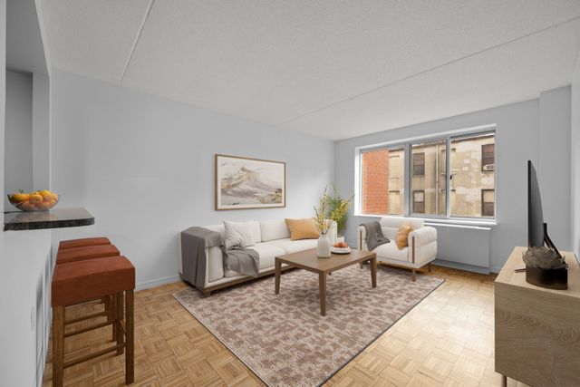 $3,729 | 520 West 48th Street, Unit 5C | Hell's Kitchen