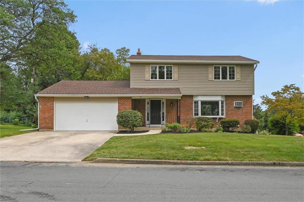 7350 Hillcrest Drive, Macungie, PA 18062 | Compass