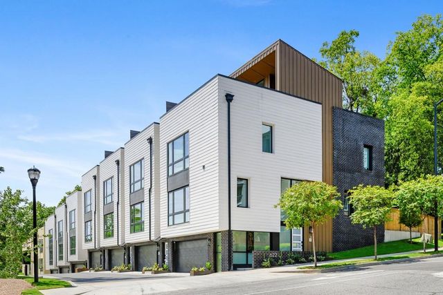 $750,000 | 622 Bellemeade Avenue Northwest, Unit 9 | Berkeley Park