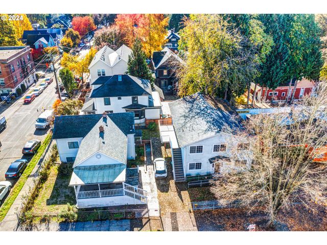 $1,200,000 | 1534 Southeast Morrison Street | Buckman