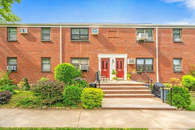 $435,000 | 17-36 166th Street, Unit 4151 | Clearview