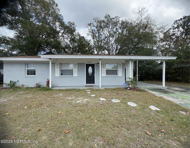 $219,900 | 5725 Hillman Drive | Jacksonville Heights