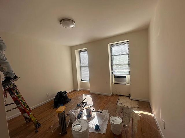 $3,000 | 215 East 84th Street, Unit 4B | Upper East Side