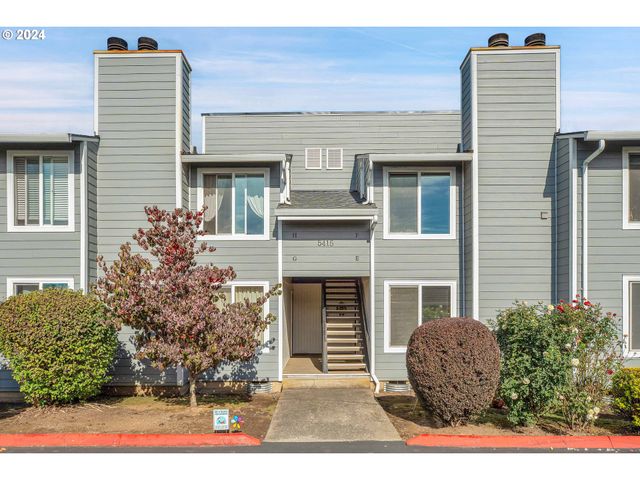 $236,000 | 5415 Northeast 34th Street, Unit F | Bagley Downs