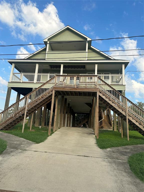 a front view of a house with entryway