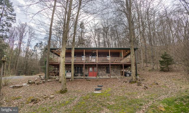 $950,000 | 2899 Couchtown Road | Southwest Madison Township - Perry County