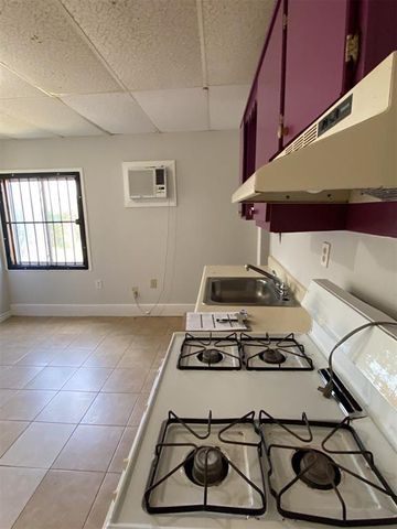 $500 | 2705 Beatty Street, Unit 3 | Brookline