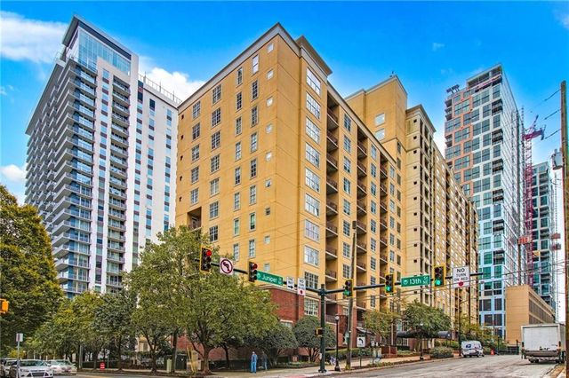 $364,000 | 1101 Juniper Street Northeast, Unit 922 | Park Central