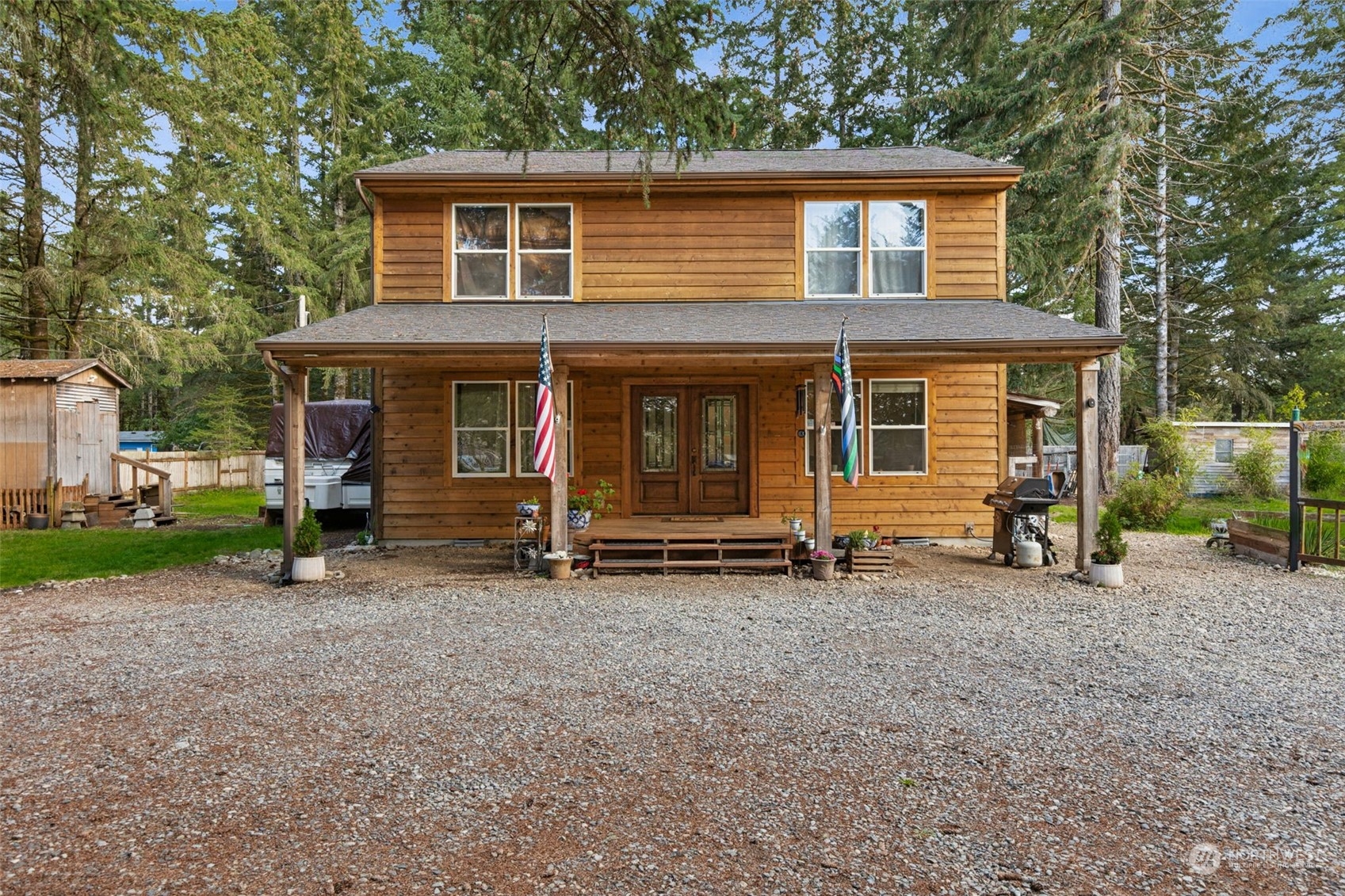 a view of a house with tub in the back yard