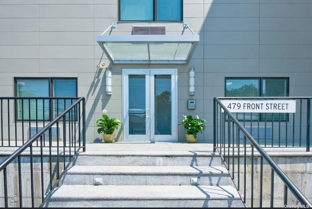 $3,100 | 479 Front Street, Unit 4C | Hempstead Village