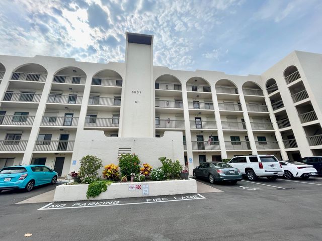 $289,000 | 5807 North Banana River Boulevard, Unit 1216 | Banana River Estates