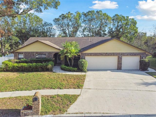 $450,000 | 1121 Belladonna Drive | Limona Improvement