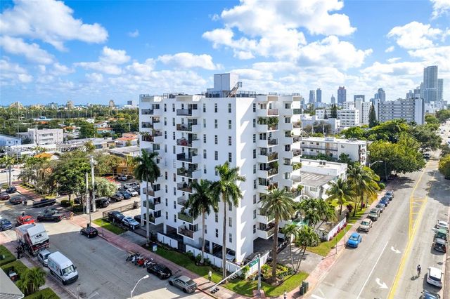 $350,000 | 1455 West Avenue, Unit 304 | Flamingo-Lummus