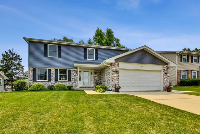 $599,900 | 709 North Point Drive | Schaumburg