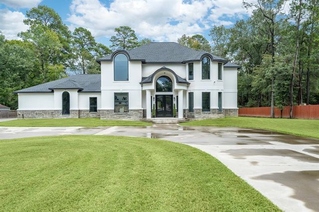 $949,900 | 15475 Conroe Drive