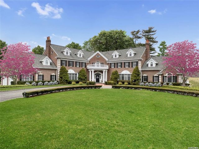 $5,925,000 | 85 11th Street | Garden City