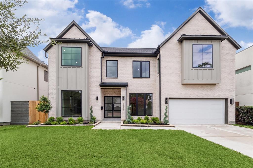 Handsome facade in secluded Afton Oaks location. Easy access to 610, Galleria, RODistrict, Uptown Park, Highland Village Shopping, Central Market, Whole Foods... Afton Oaks is a deed-restricted community with home values to $5MM+, private trash collection and security patrol.